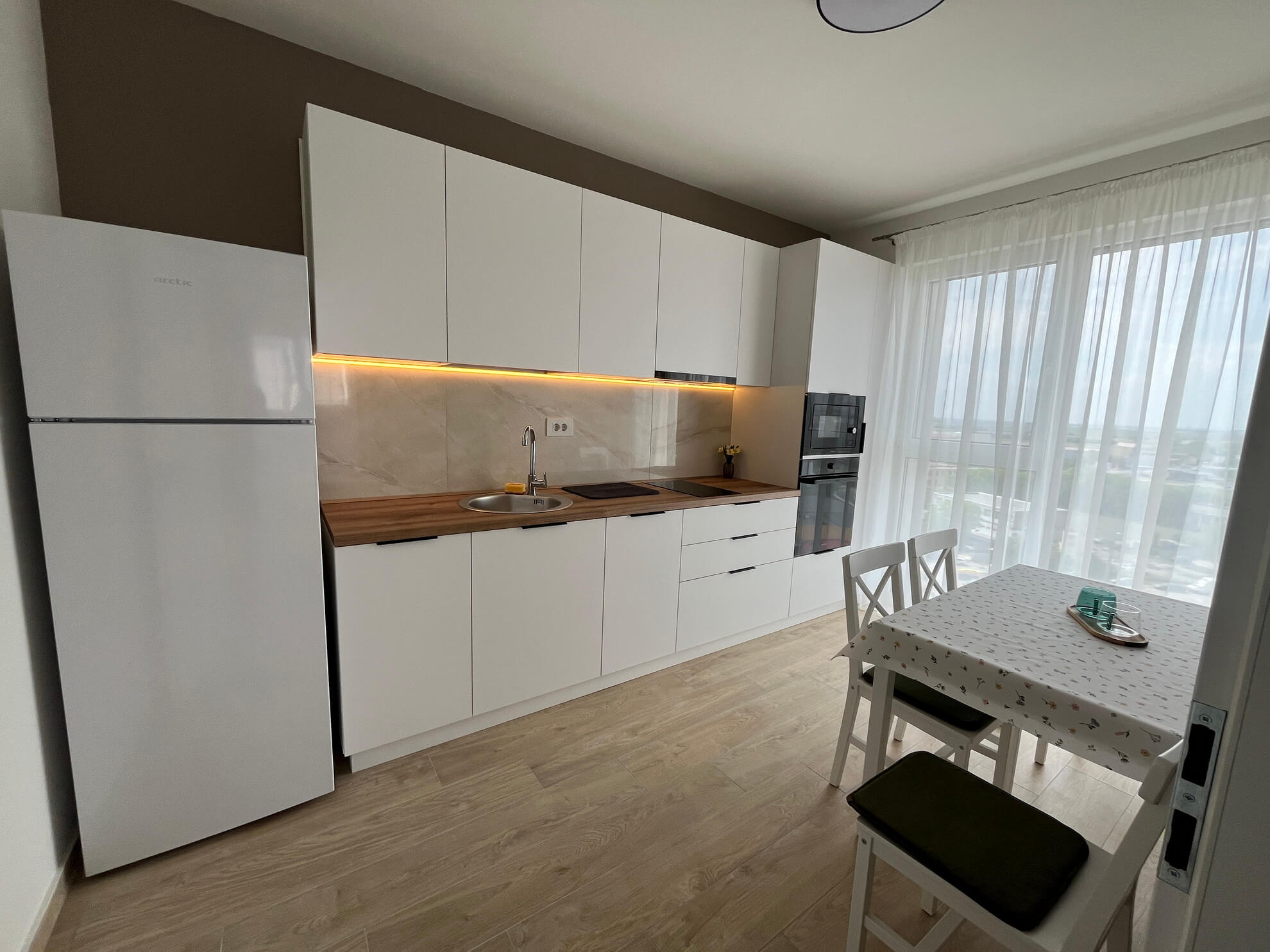 Bucatarie inchiriere apartament 1 camera Timisoara calea Aradului